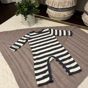 Chick pea 3-6 months, good condition